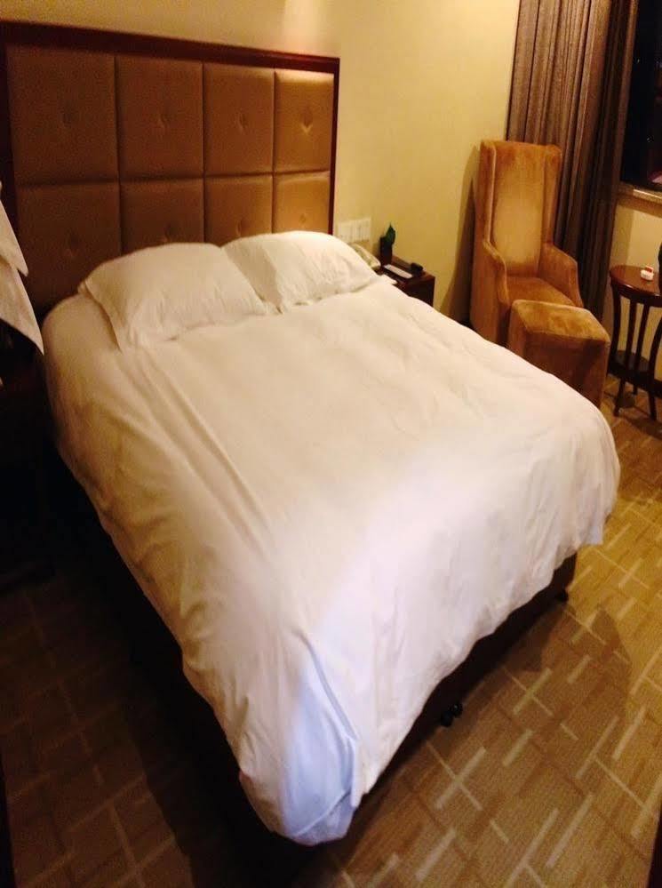 Hangzhou Ving Hotel Buitenkant foto